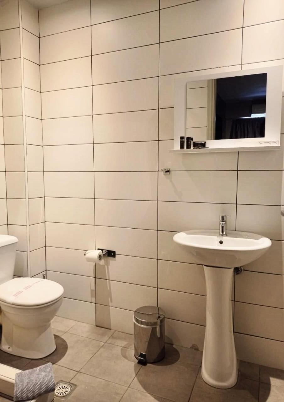 Ruby Rooms Athen Zimmer foto